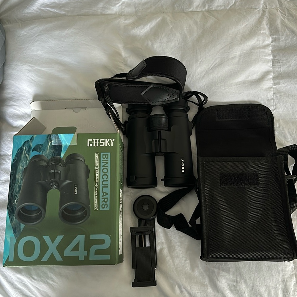 GoSky 10x42 Binoculars with cellphone adapter and case